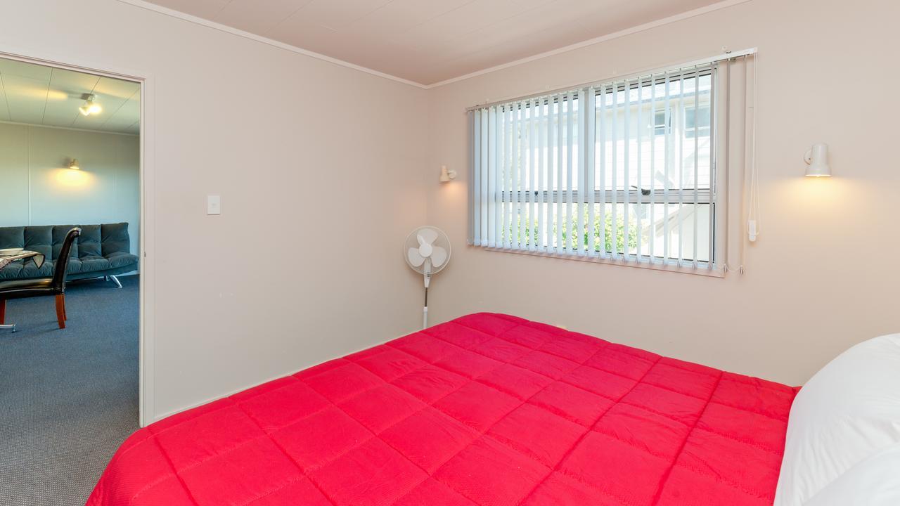 Waitangi Beach Units Luaran gambar