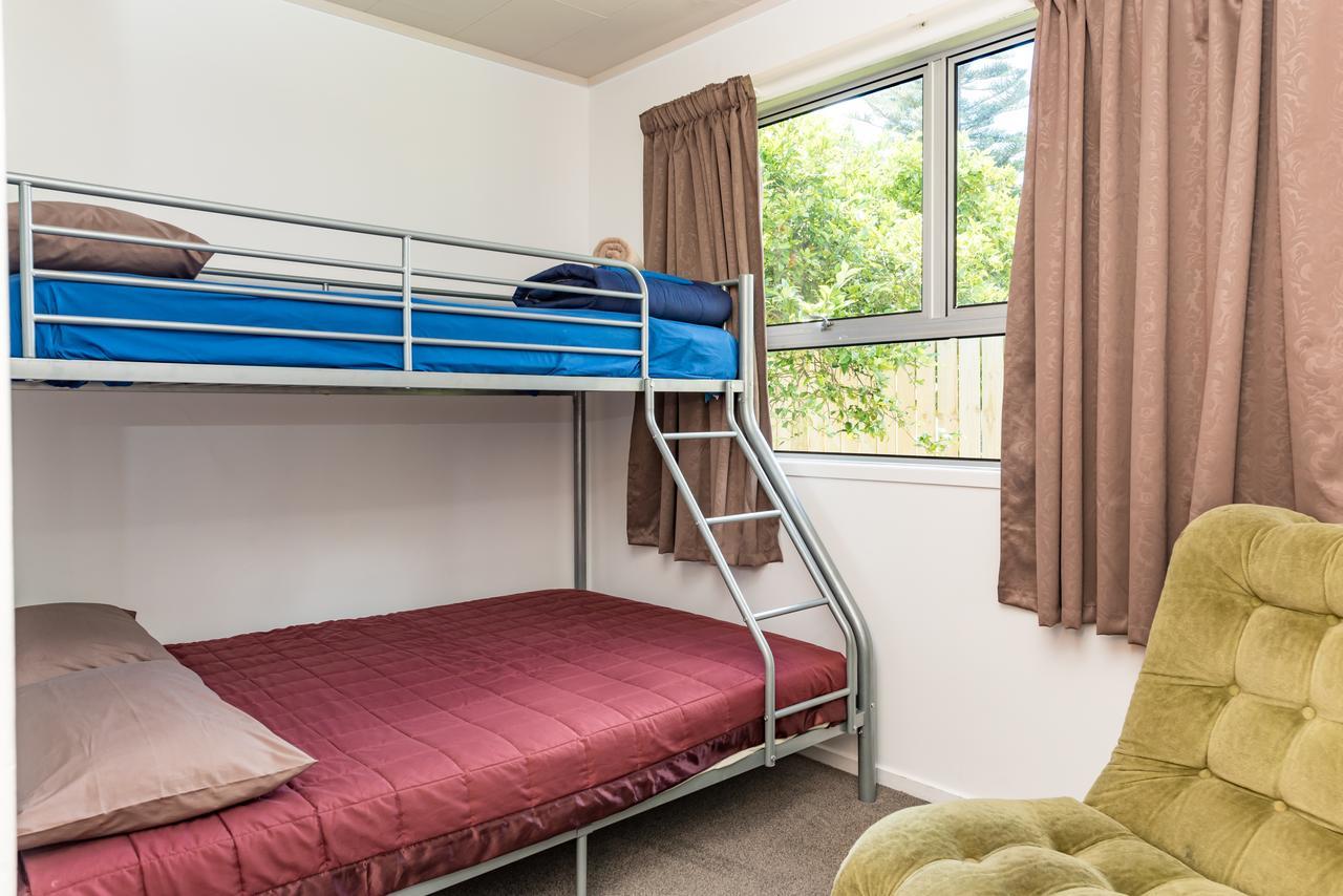 Waitangi Beach Units Luaran gambar
